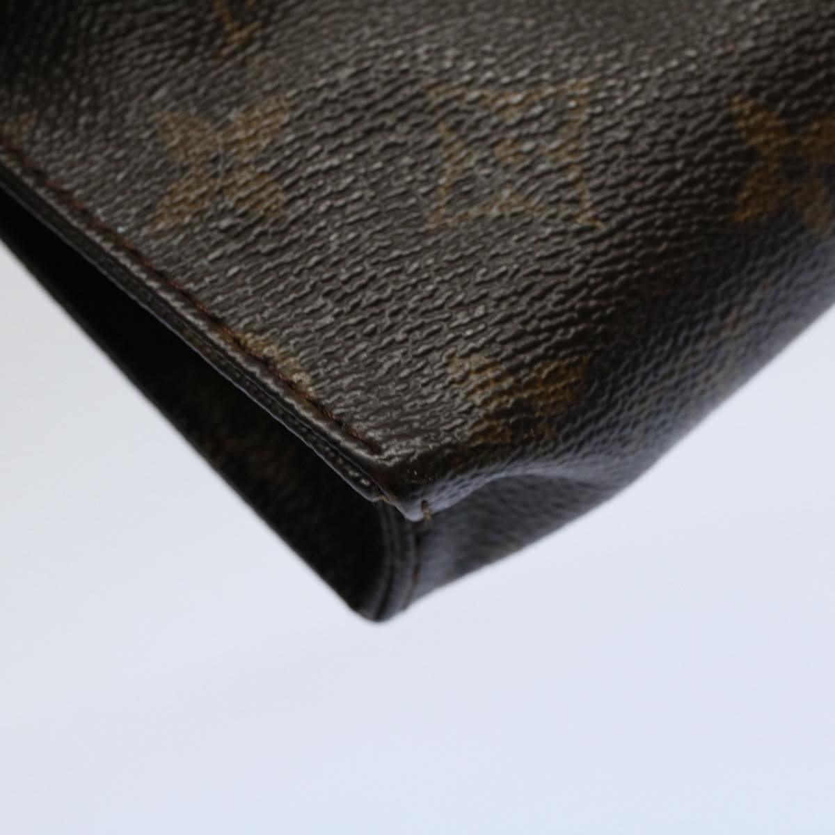 LOUIS VUITTON Monogram Poche Toilette 15 Pouch M47546 LV 56806