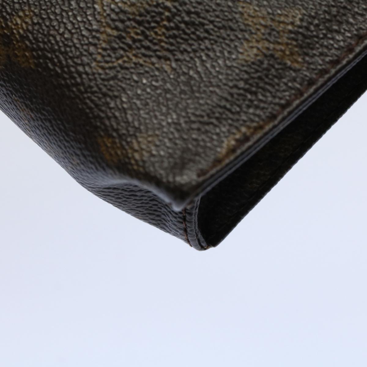 LOUIS VUITTON Monogram Poche Toilette 15 Pouch M47546 LV 56806