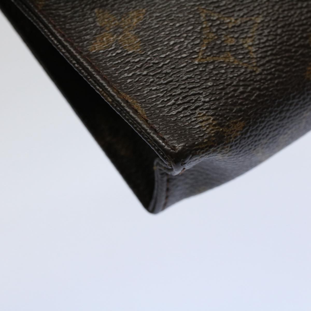 LOUIS VUITTON Monogram Poche Toilette 15 Pouch M47546 LV 56806