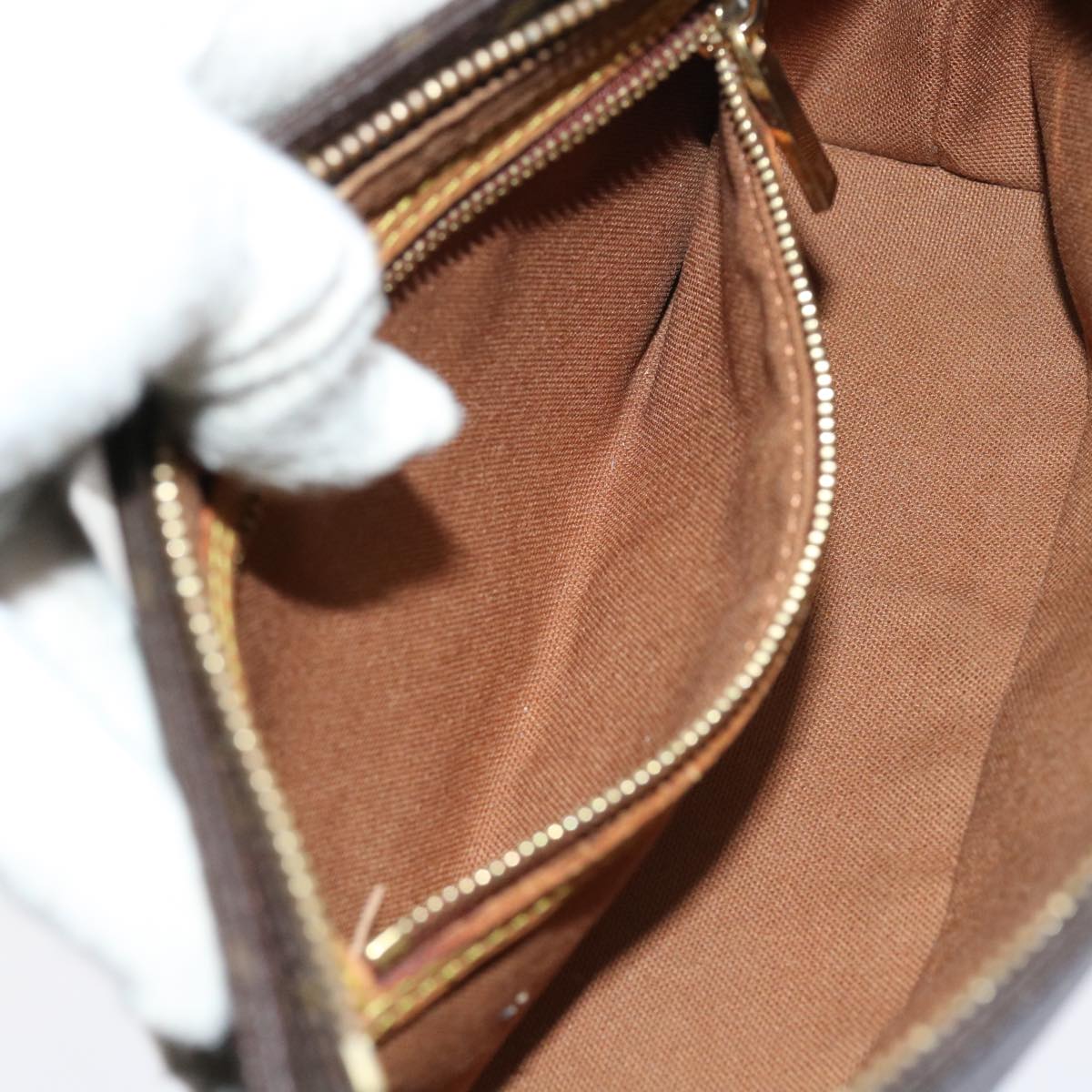LOUIS VUITTON Monogram Trotteur Shoulder Bag M51240 LV 56837