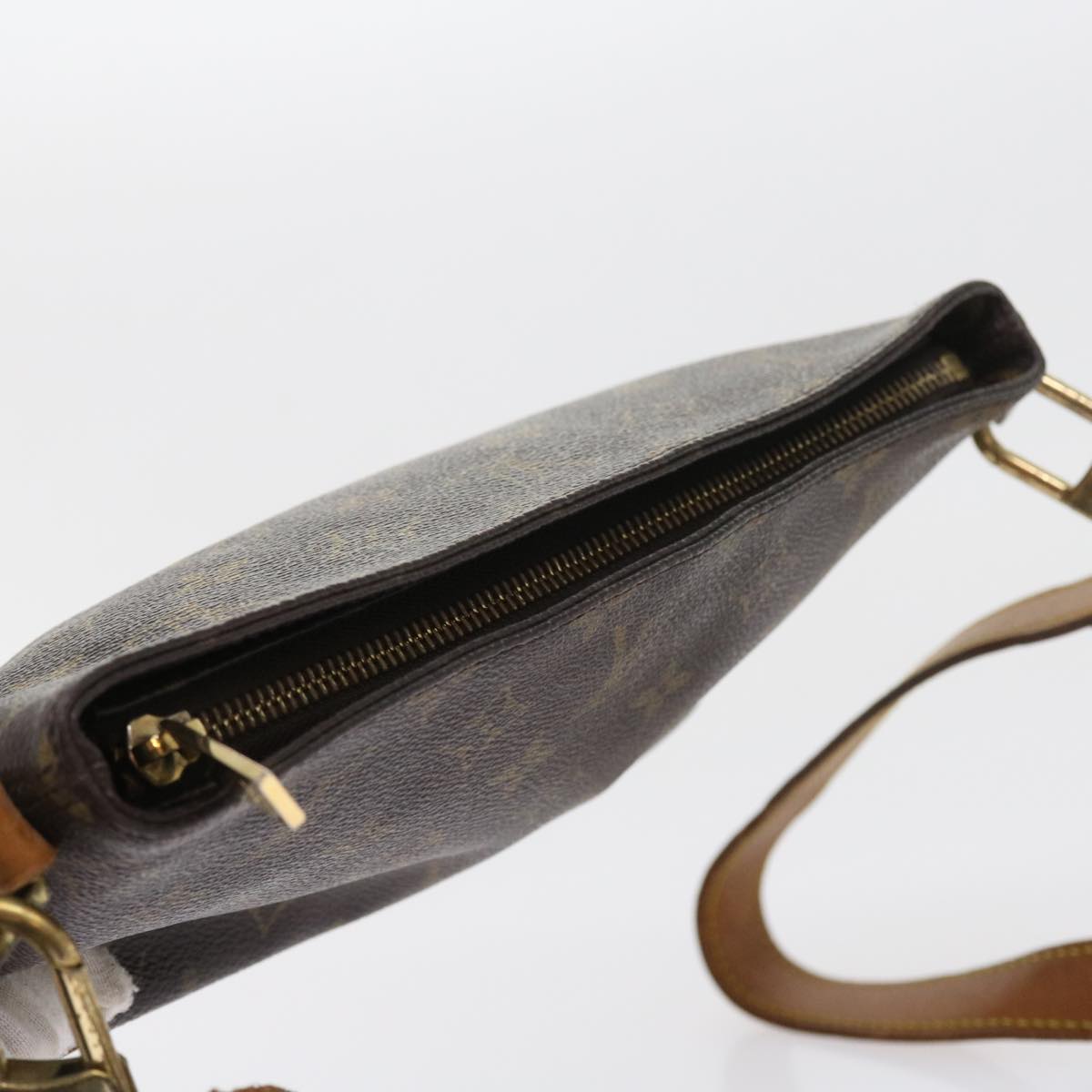 LOUIS VUITTON Monogram Trotteur Shoulder Bag M51240 LV 56837
