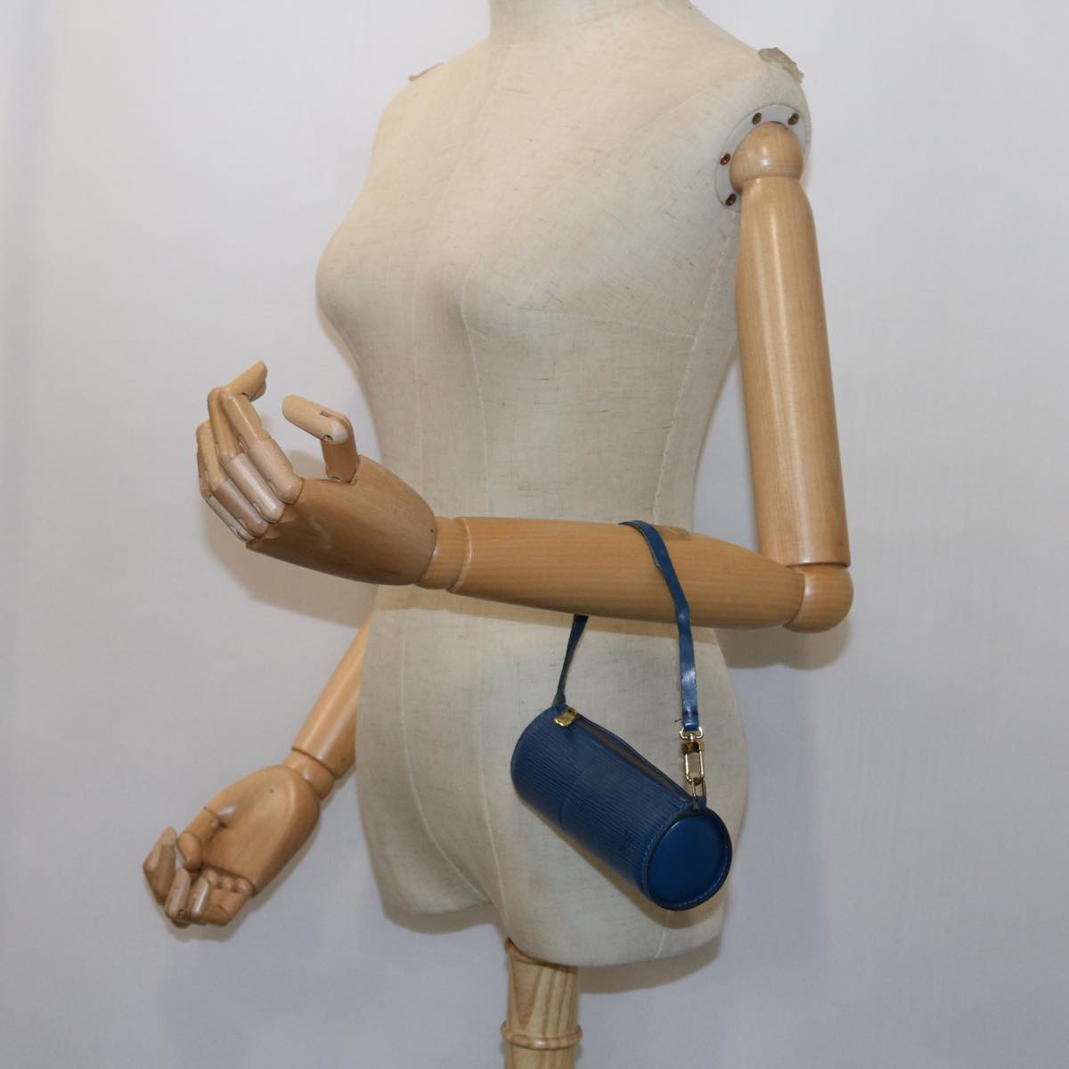 LOUIS VUITTON Epi Soufflot Accessory Pouch Blue LV 56856