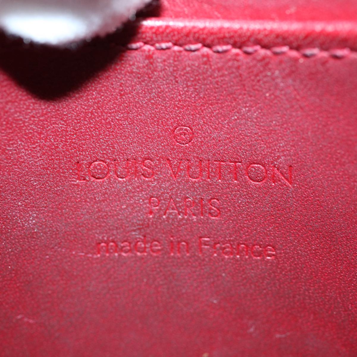 LOUIS VUITTON Vernis Rayure Zippy Coin Purse Pomme D'amour M91720 LV 56917