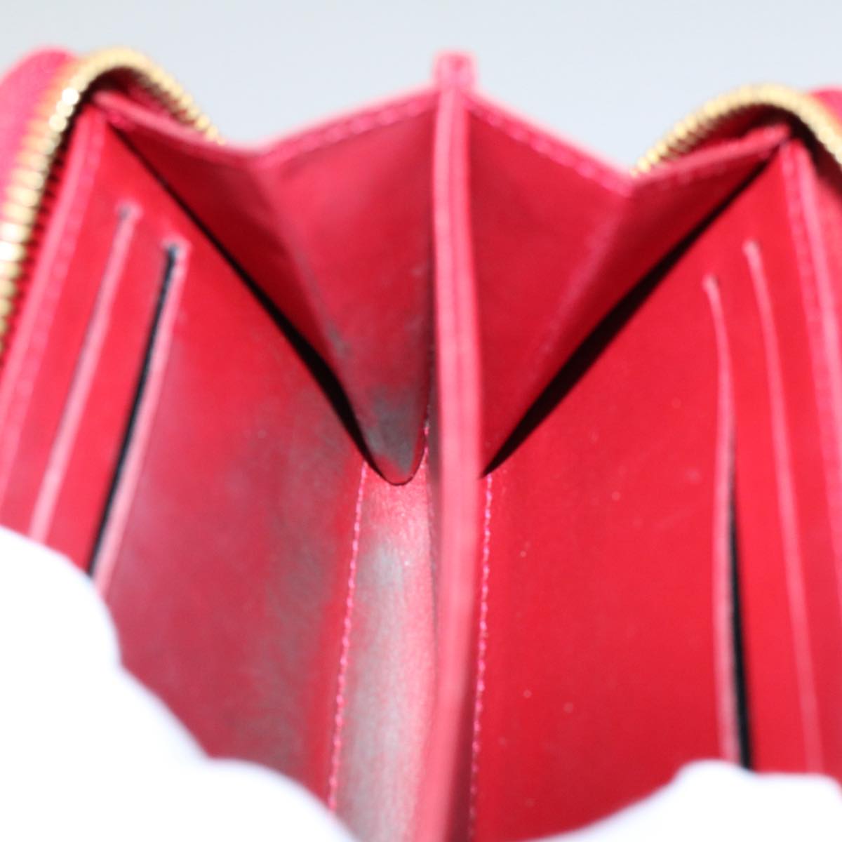 LOUIS VUITTON Vernis Rayure Zippy Coin Purse Pomme D'amour M91720 LV 56917