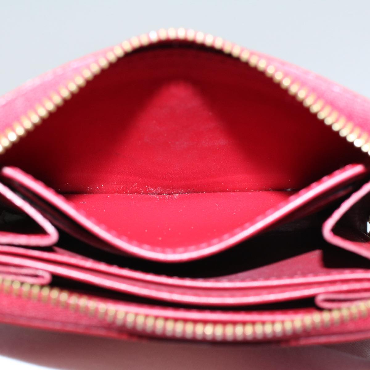 LOUIS VUITTON Vernis Rayure Zippy Coin Purse Pomme D'amour M91720 LV 56917
