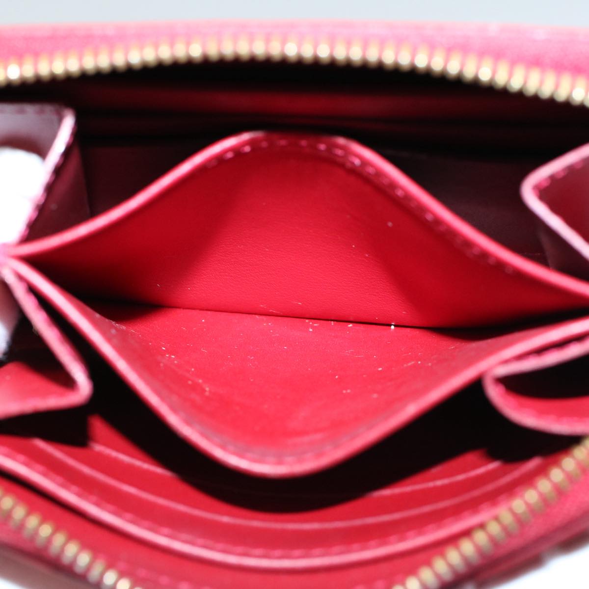 LOUIS VUITTON Vernis Rayure Zippy Coin Purse Pomme D'amour M91720 LV 56917