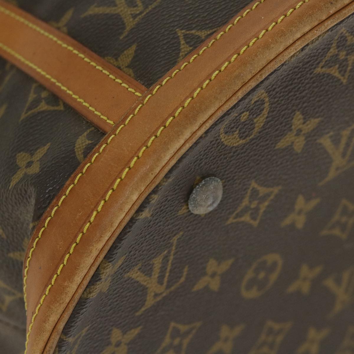 LOUIS VUITTON Monogram Bucket GM Shoulder Bag M42236 LV 56968
