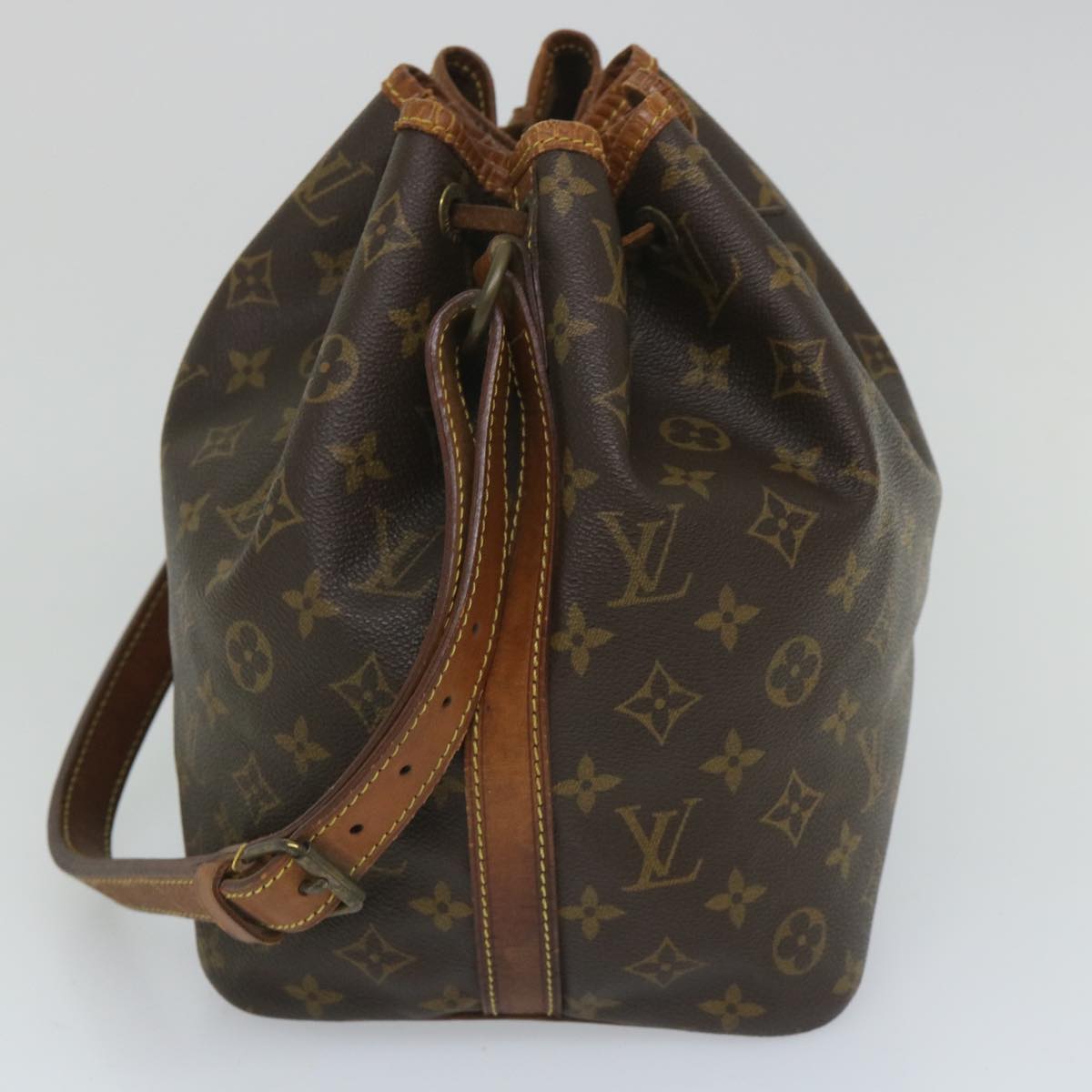 LOUIS VUITTON Monogram Petit Noe Shoulder Bag M42226 LV 56975