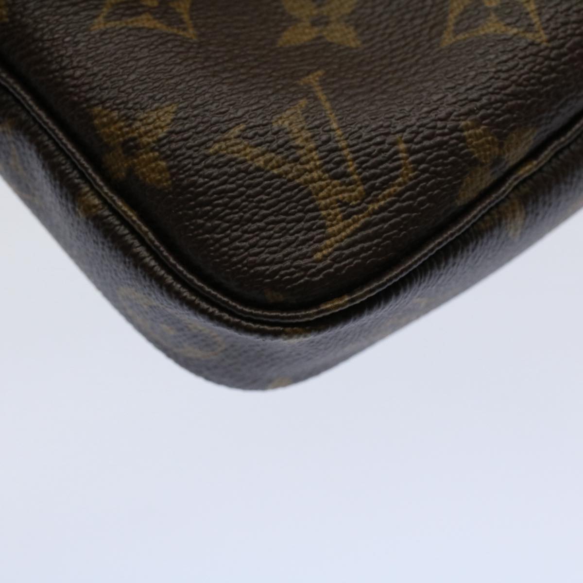 LOUIS VUITTON Monogram Pochette Accessoires Pouch M51980 LV 57042A