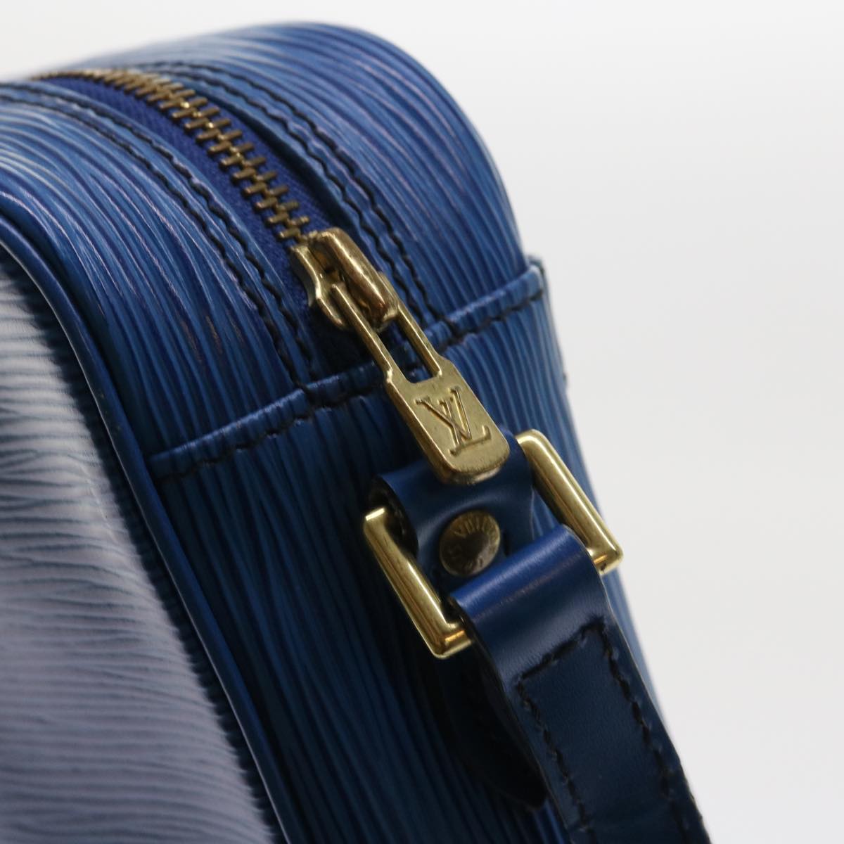 LOUIS VUITTON Epi Trocadero 23 Shoulder Bag Blue M52305 LV 57142