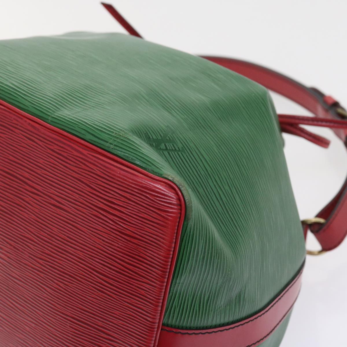 LOUIS VUITTON Epi Petit Noe Shoulder Bag Bicolor Green Red M44147 LV 57173