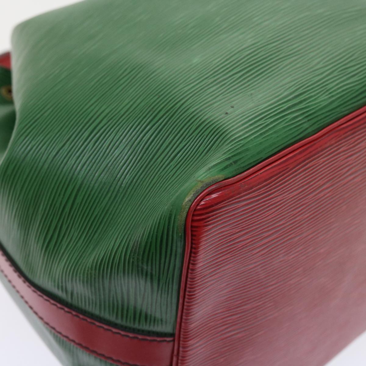 LOUIS VUITTON Epi Petit Noe Shoulder Bag Bicolor Green Red M44147 LV 57173