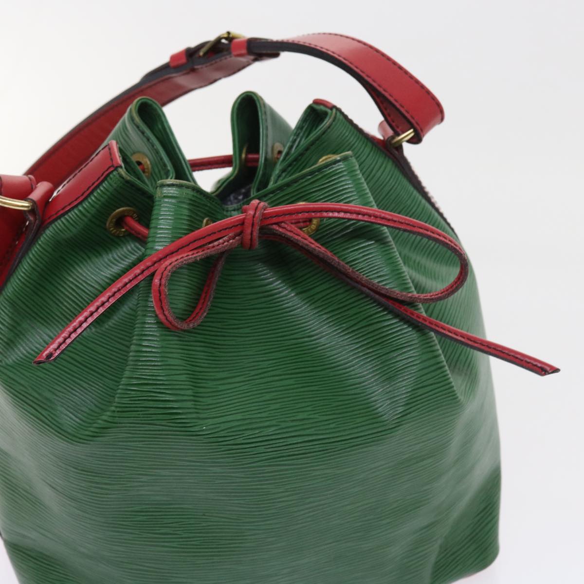 LOUIS VUITTON Epi Petit Noe Shoulder Bag Bicolor Green Red M44147 LV 57173