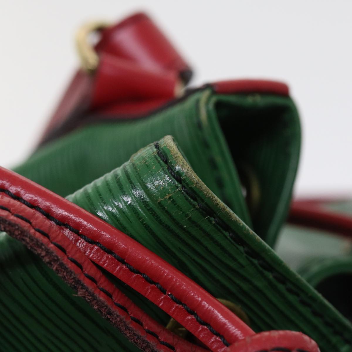 LOUIS VUITTON Epi Petit Noe Shoulder Bag Bicolor Green Red M44147 LV 57173