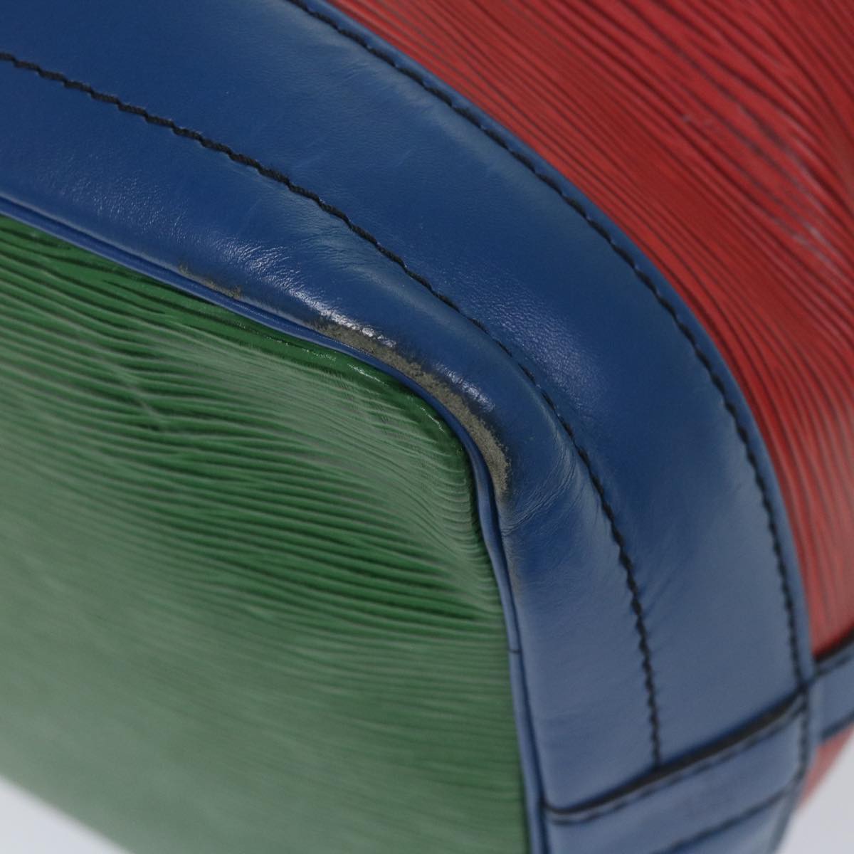 LOUIS VUITTON Epi Trico Color Noe Shoulder Bag Red Blue Green M44084 57174
