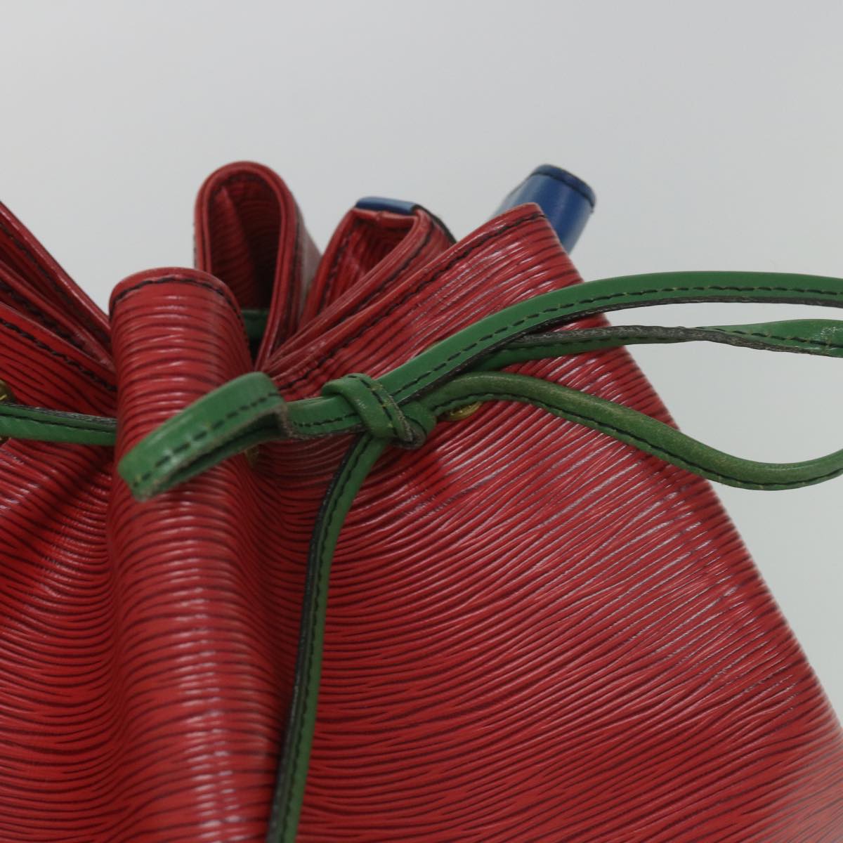 LOUIS VUITTON Epi Trico Color Noe Shoulder Bag Red Blue Green M44084 57174