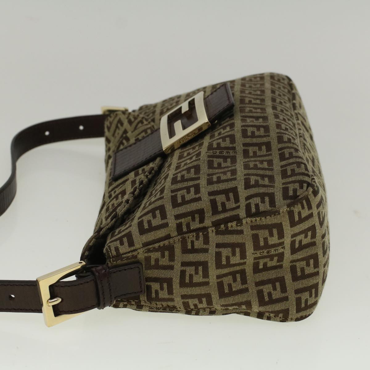 Luxury FendiZucchino Canvas Mamma Baguette Shoulder Bag Brown57292