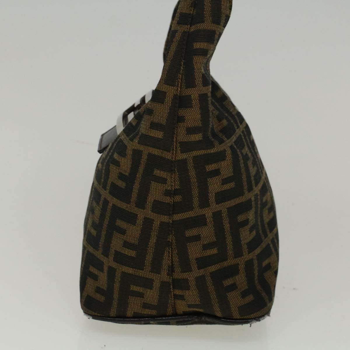 Luxury FendiZucca Canvas Mamma Baguette Shoulder Bag Brown57337