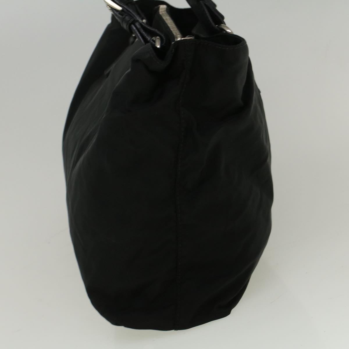 Luxury PradaShoulder Bag Nylon Black 57384