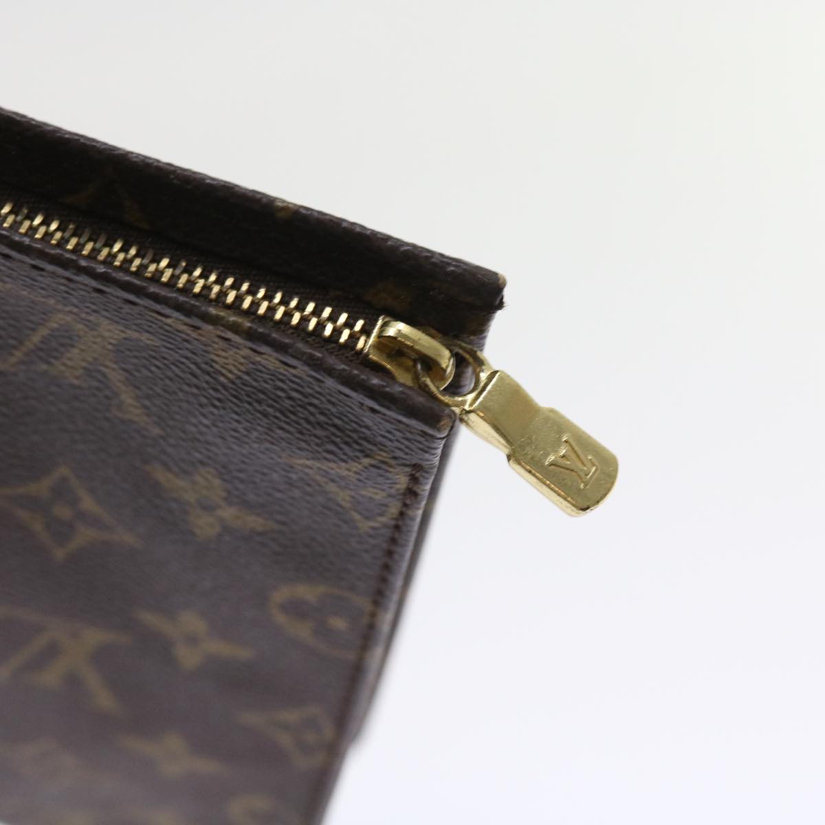 LOUIS VUITTON Monogram Poche Toilette 26 Pouch M47542 LV 57403