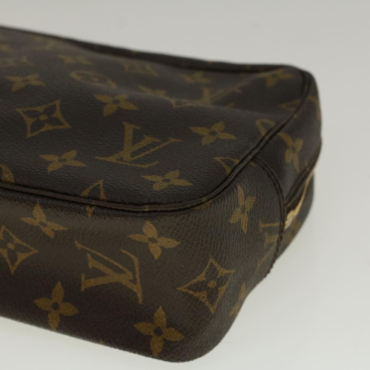LOUIS VUITTON Monogram Trousse Toilette 23 Clutch Bag M47524 LV 57405