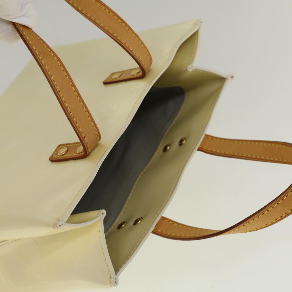 LOUIS VUITTON Monogram Vernis Reade PM Hand Bag Perle M91336 LV 57487