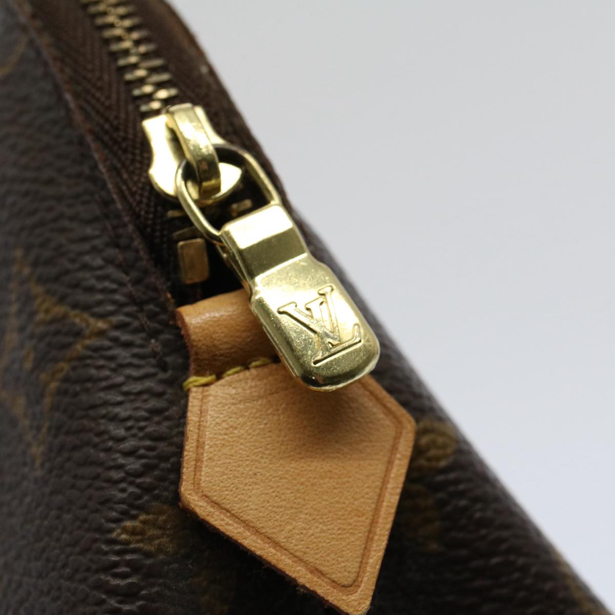 LOUIS VUITTON Monogram Pochette Cosmetic PM Cosmetic Pouch M47515 LV 57609