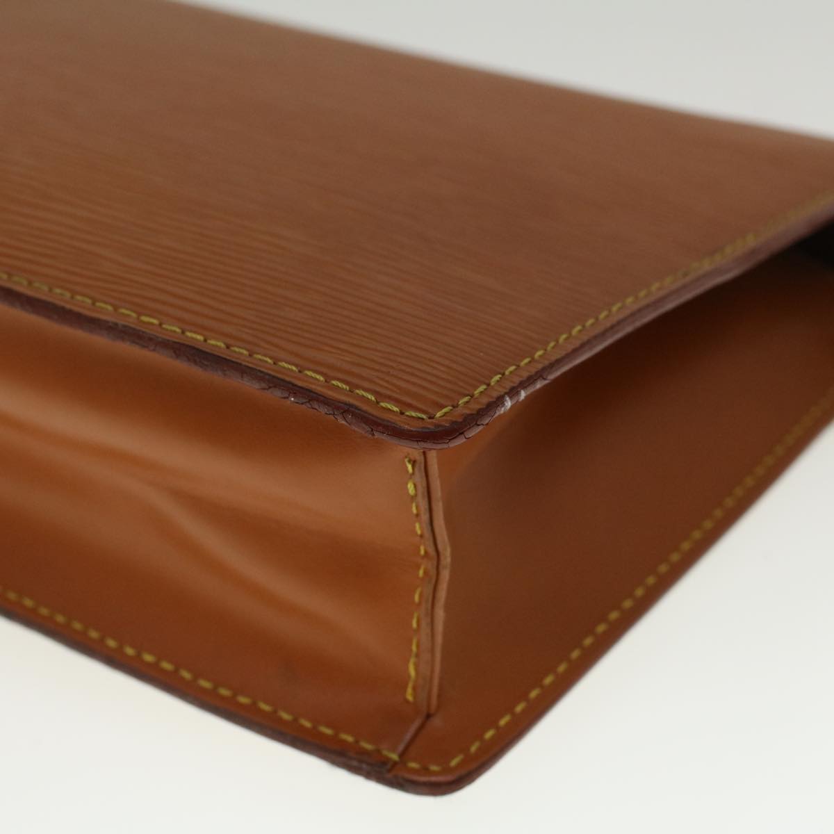 LOUIS VUITTON Epi Sellier Dragonne Clutch Bag Zipangu Gold M52618 LV 57624