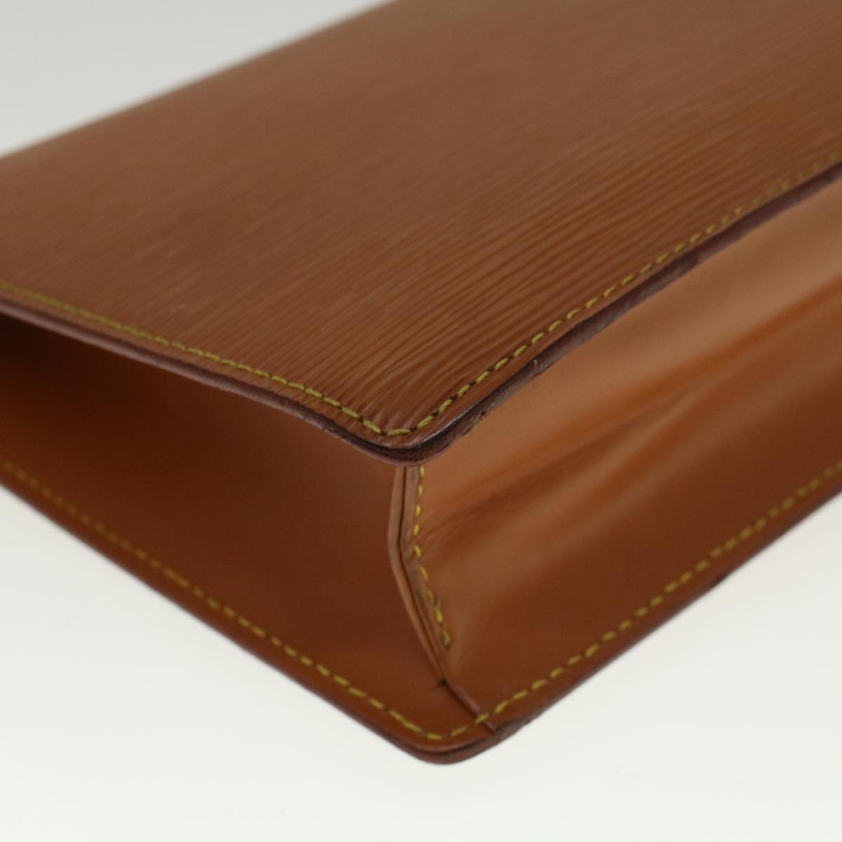LOUIS VUITTON Epi Sellier Dragonne Clutch Bag Zipangu Gold M52618 LV 57624