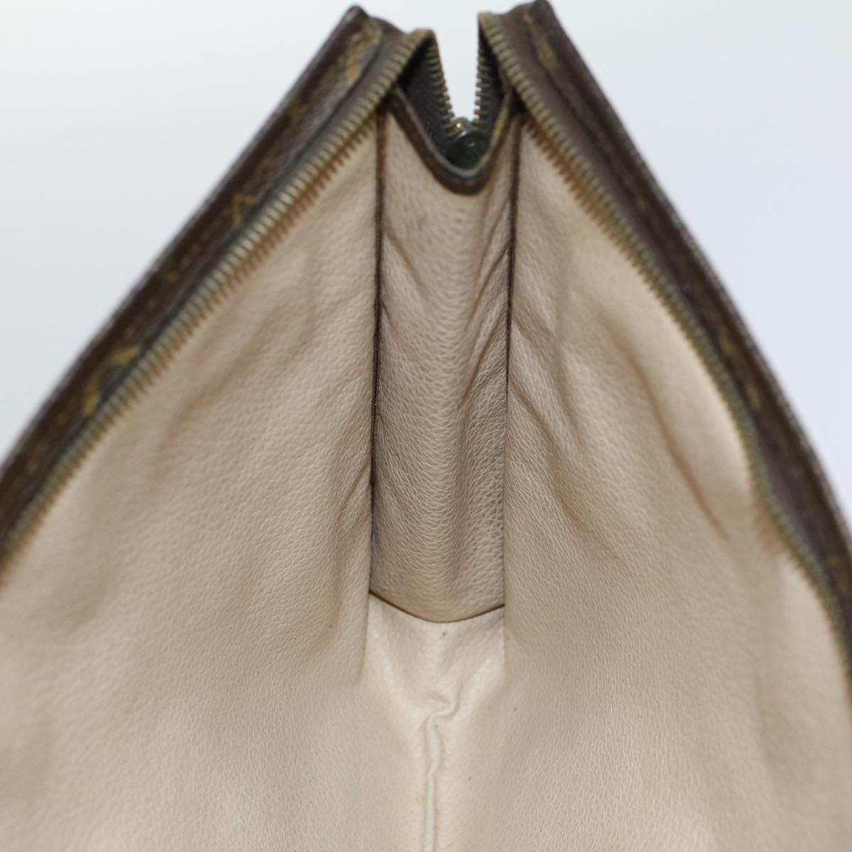 LOUIS VUITTON Monogram Poche Toilette 26 Pouch M47542 LV 57644
