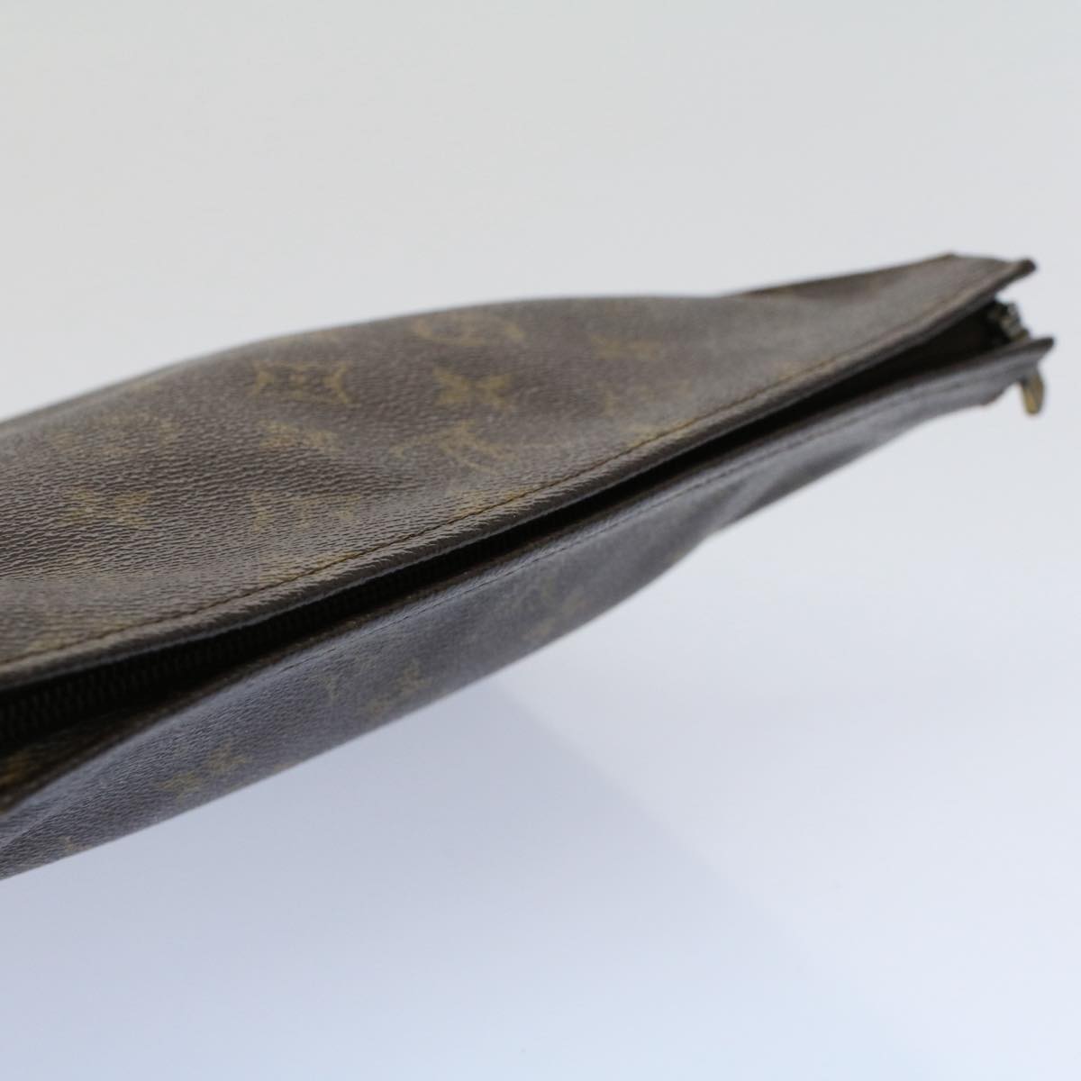 LOUIS VUITTON Monogram Poche Toilette 26 Pouch M47542 LV 57644