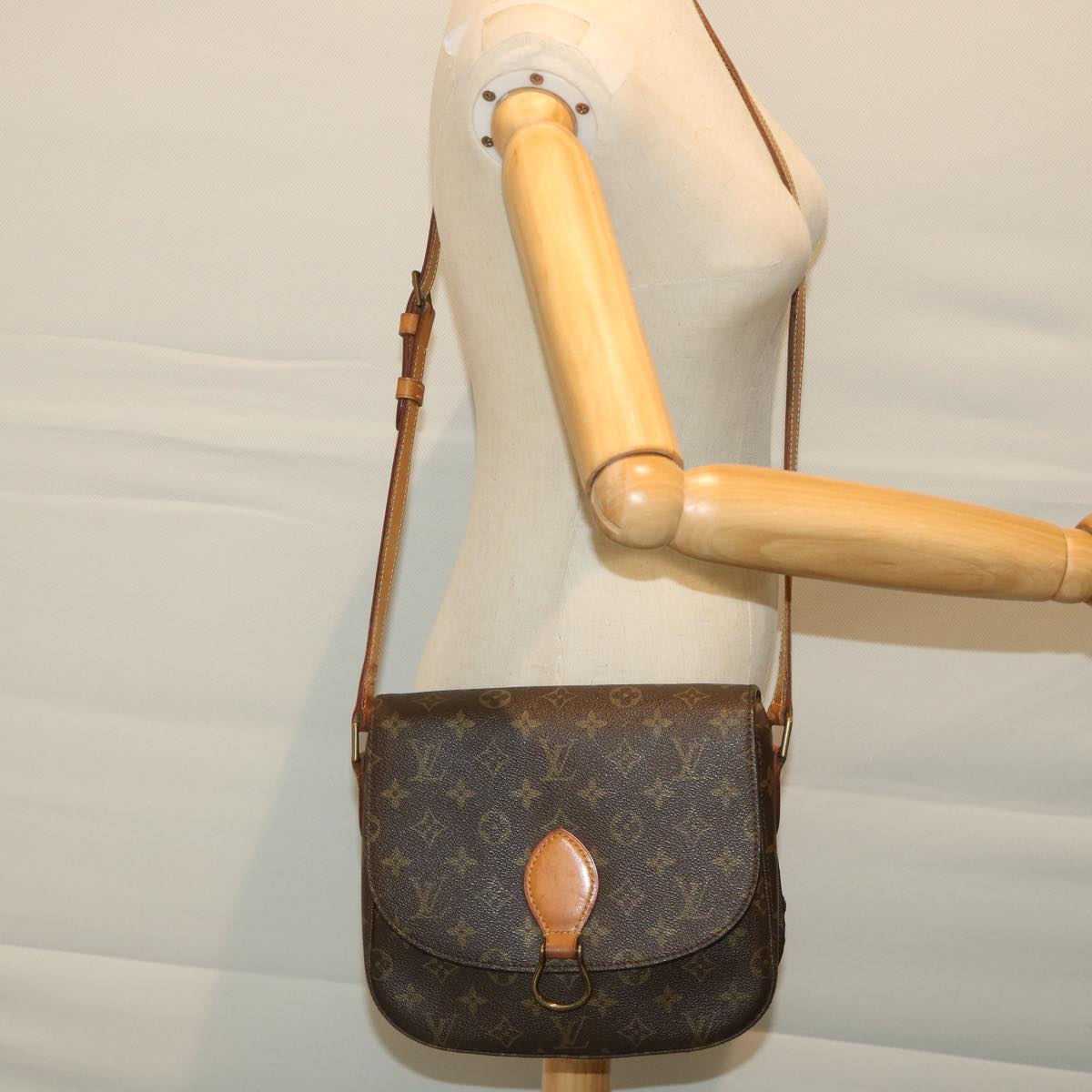 LOUIS VUITTON Monogram Saint Cloud GM Shoulder Bag Vintage M51242 LV 57656