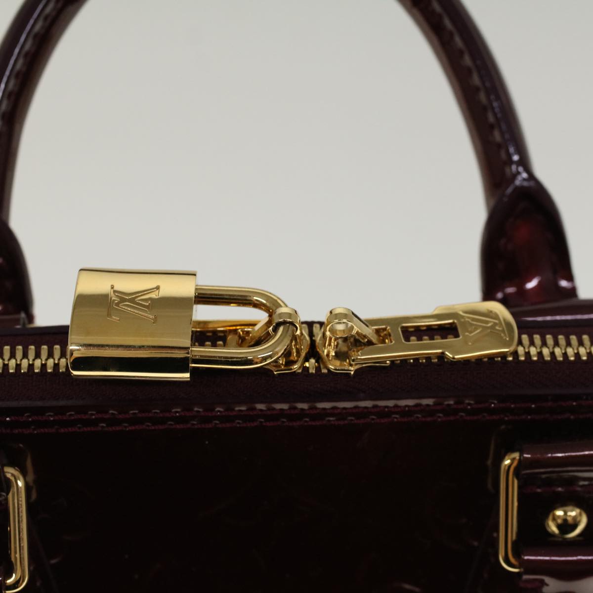 LOUIS VUITTON Monogram Vernis Alma PM Hand Bag Rouge Favist M91691 LV 57728