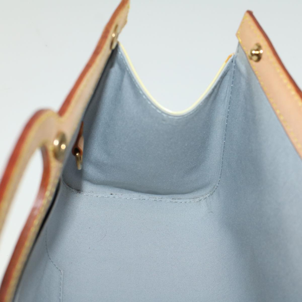 LOUIS VUITTON Monogram Vernis Roxbury Drive Hand Bag Perle M91374 LV 57730