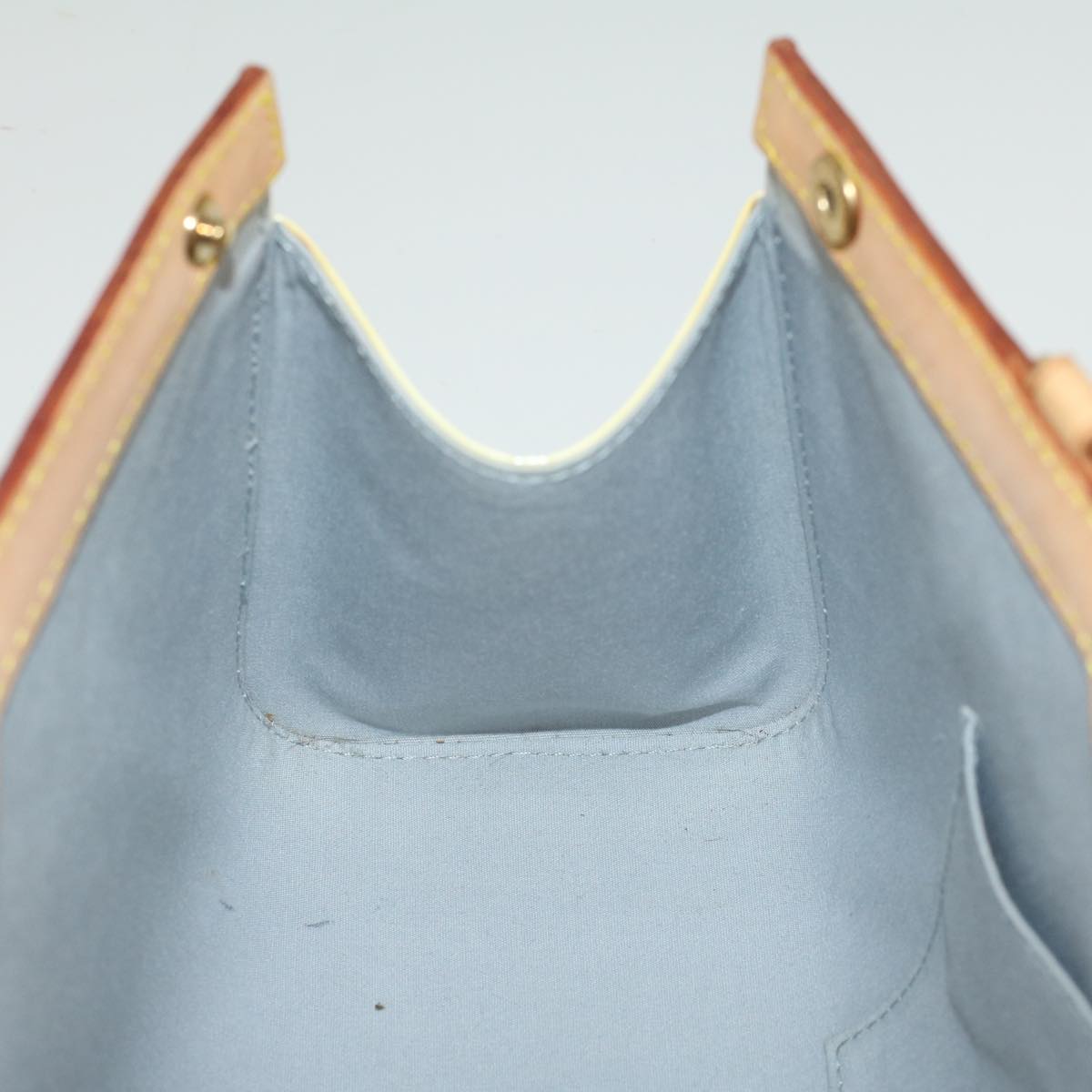 LOUIS VUITTON Monogram Vernis Roxbury Drive Hand Bag Perle M91374 LV 57730
