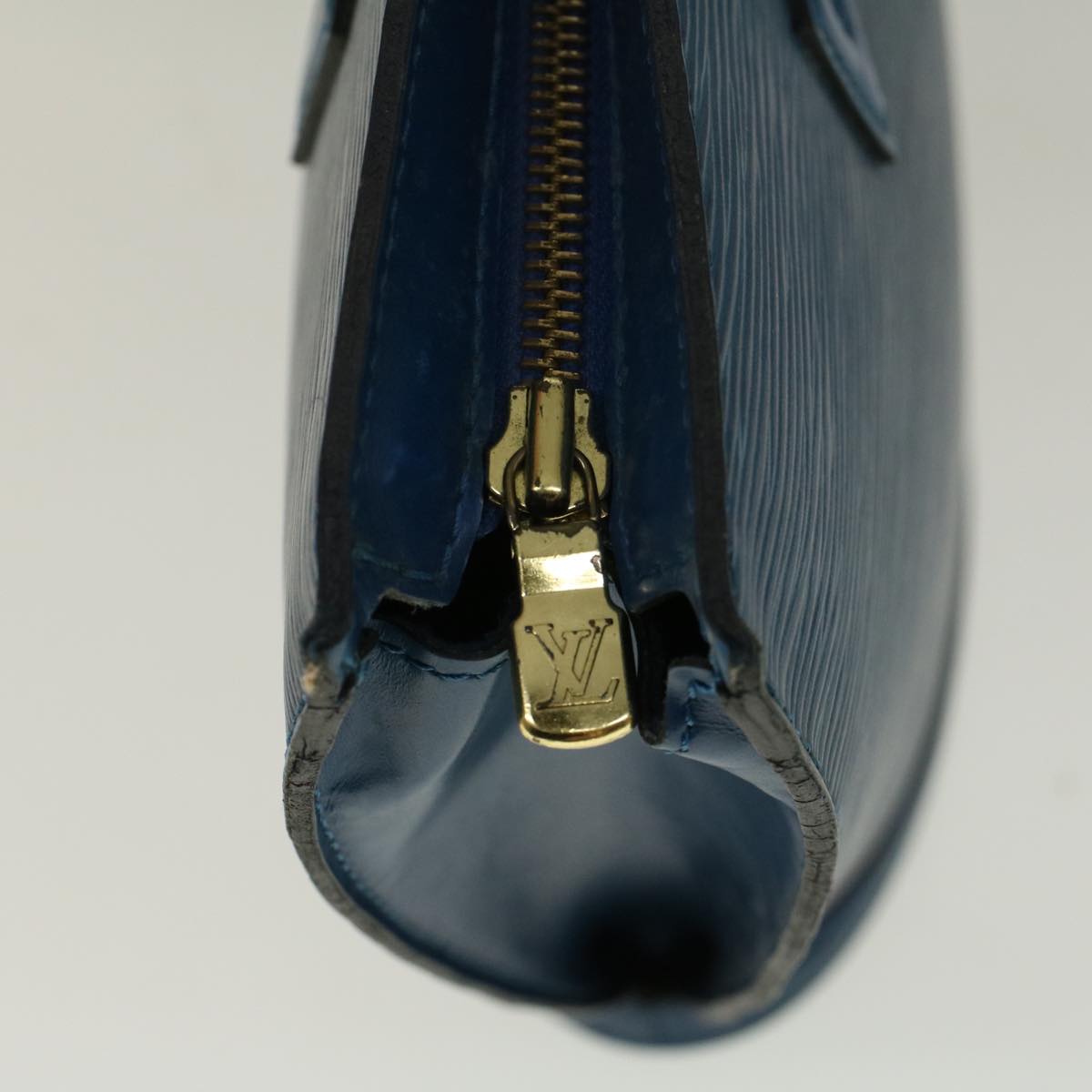 LOUIS VUITTON Epi Saint Jacques Hand Bag Blue M52265 LV 57732