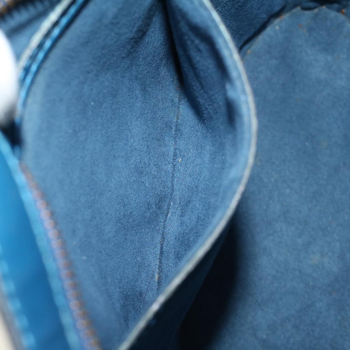 LOUIS VUITTON Epi Saint Jacques Hand Bag Blue M52265 LV 57732