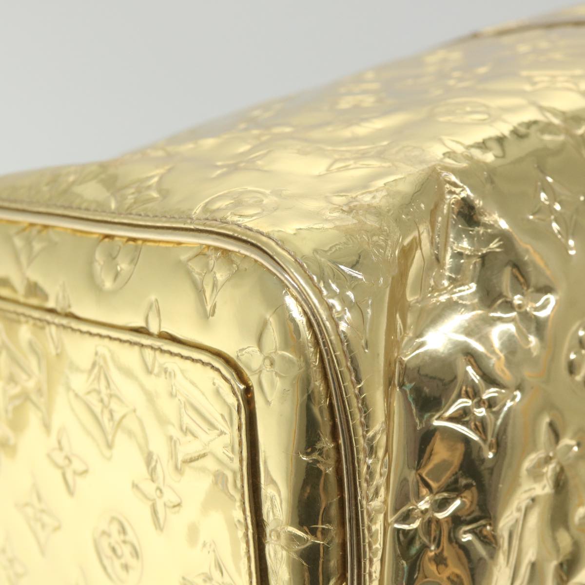 LOUIS VUITTON Monogram Miroir Keepall 55 Boston Bag Gold LV 57842S