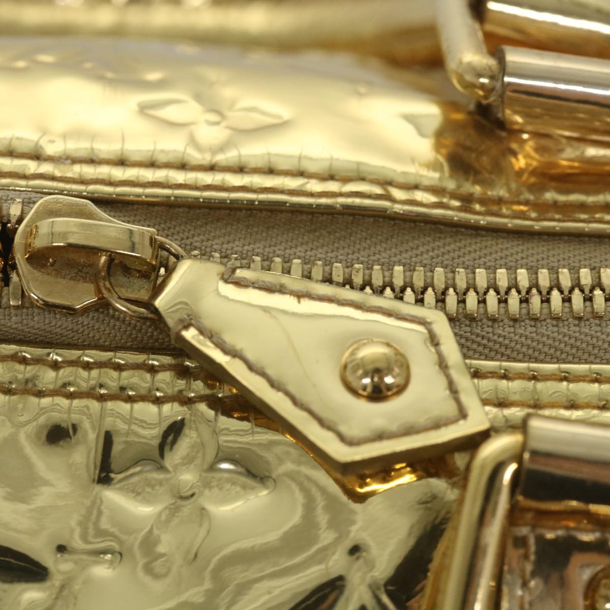 LOUIS VUITTON Monogram Miroir Keepall 55 Boston Bag Gold LV 57842S