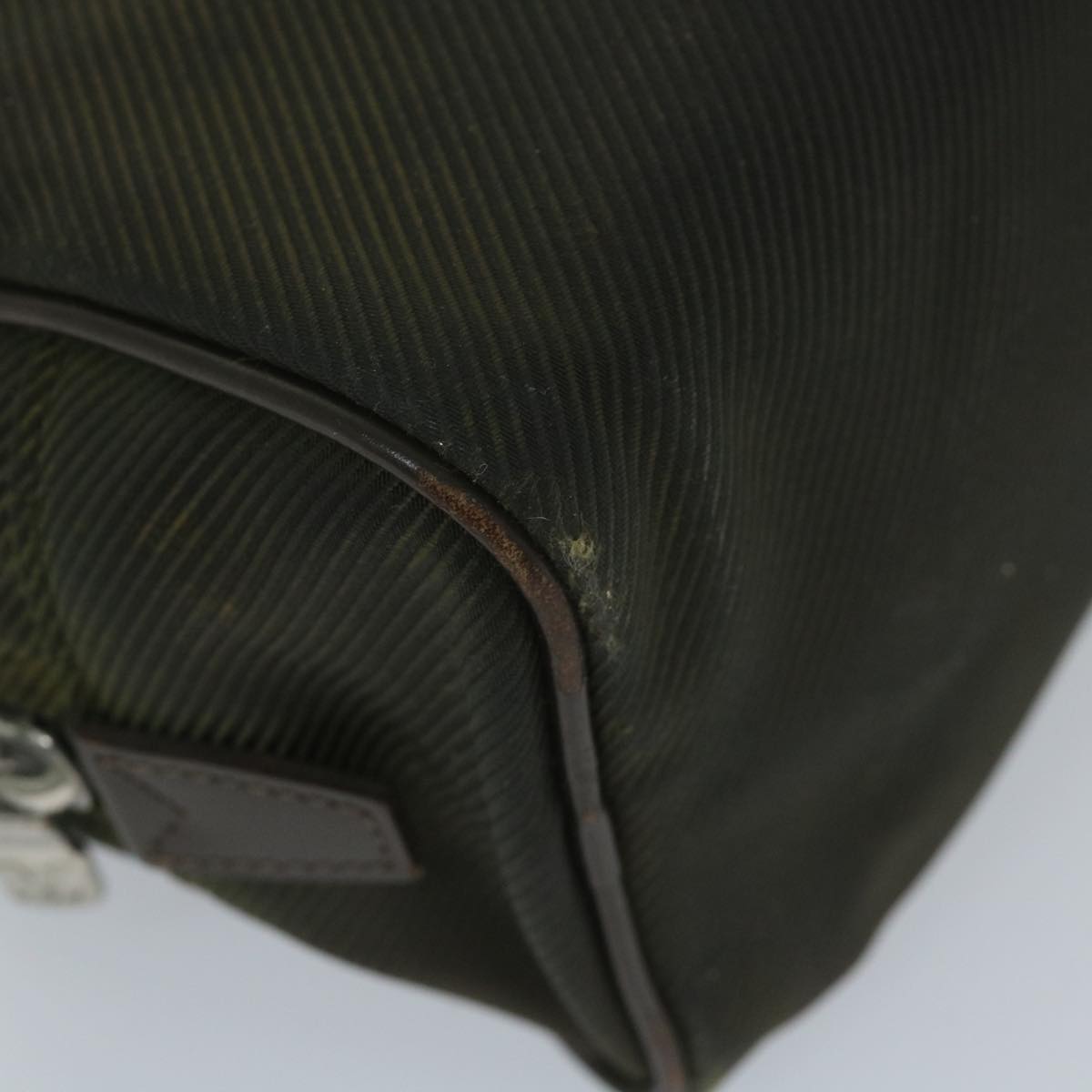 LOUIS VUITTON Taiga Parana Clutch Bag Epicea M30752 LV 58126