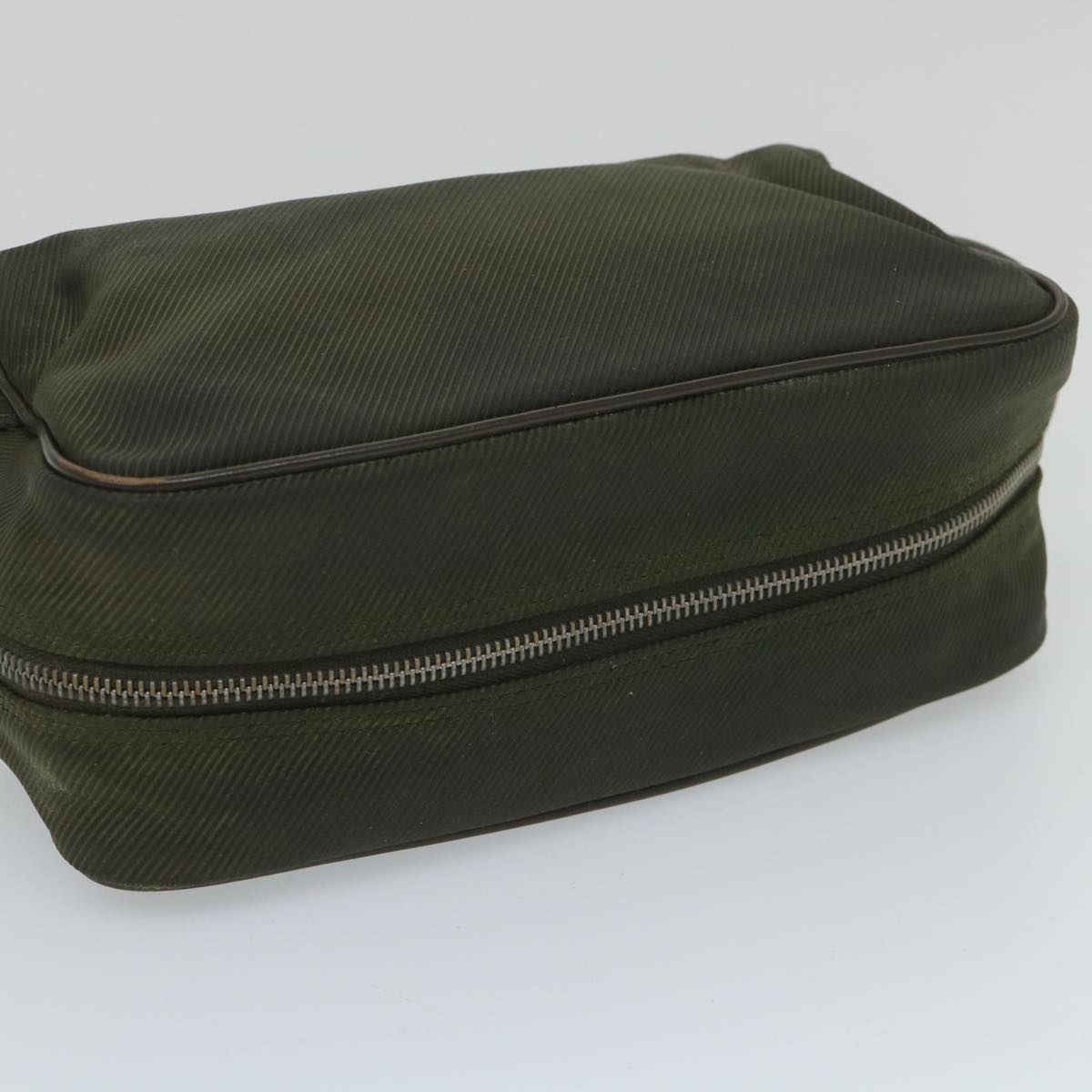 LOUIS VUITTON Taiga Parana Clutch Bag Epicea M30752 LV 58126