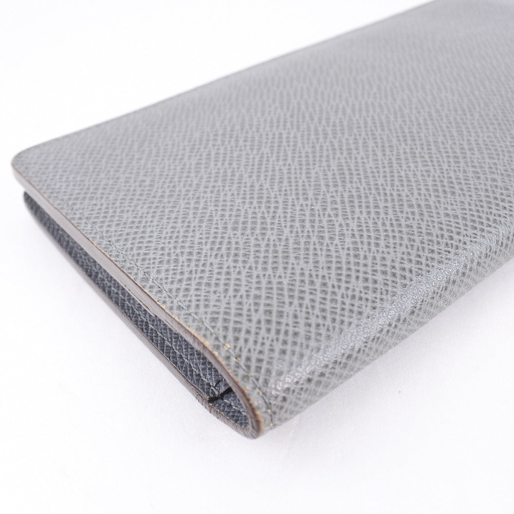 Louis Vuitton Taiga Portefeuille Brazza Wallet