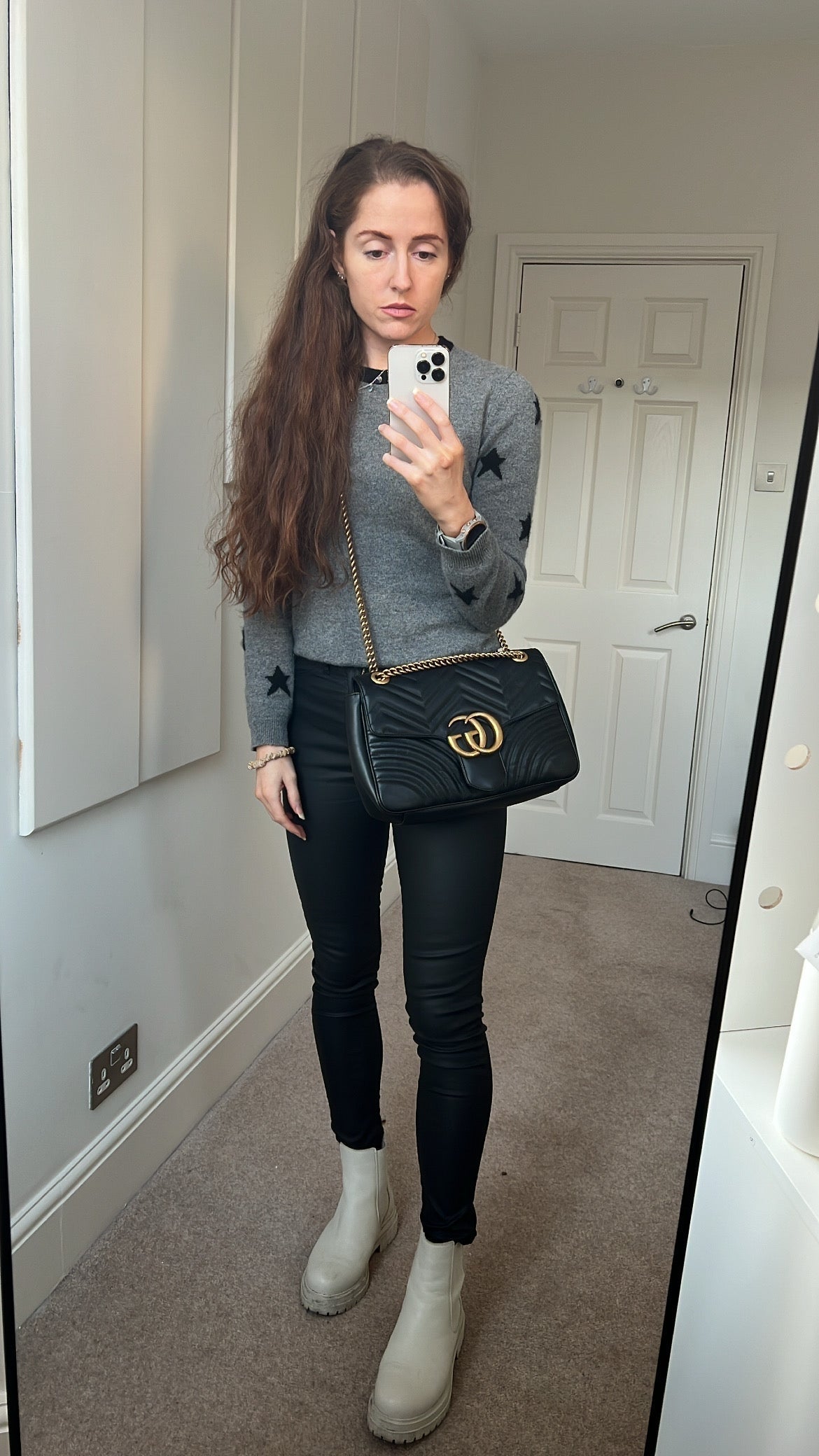 Luxury Gucci GG Black Marmont Medium Shoulder Bag