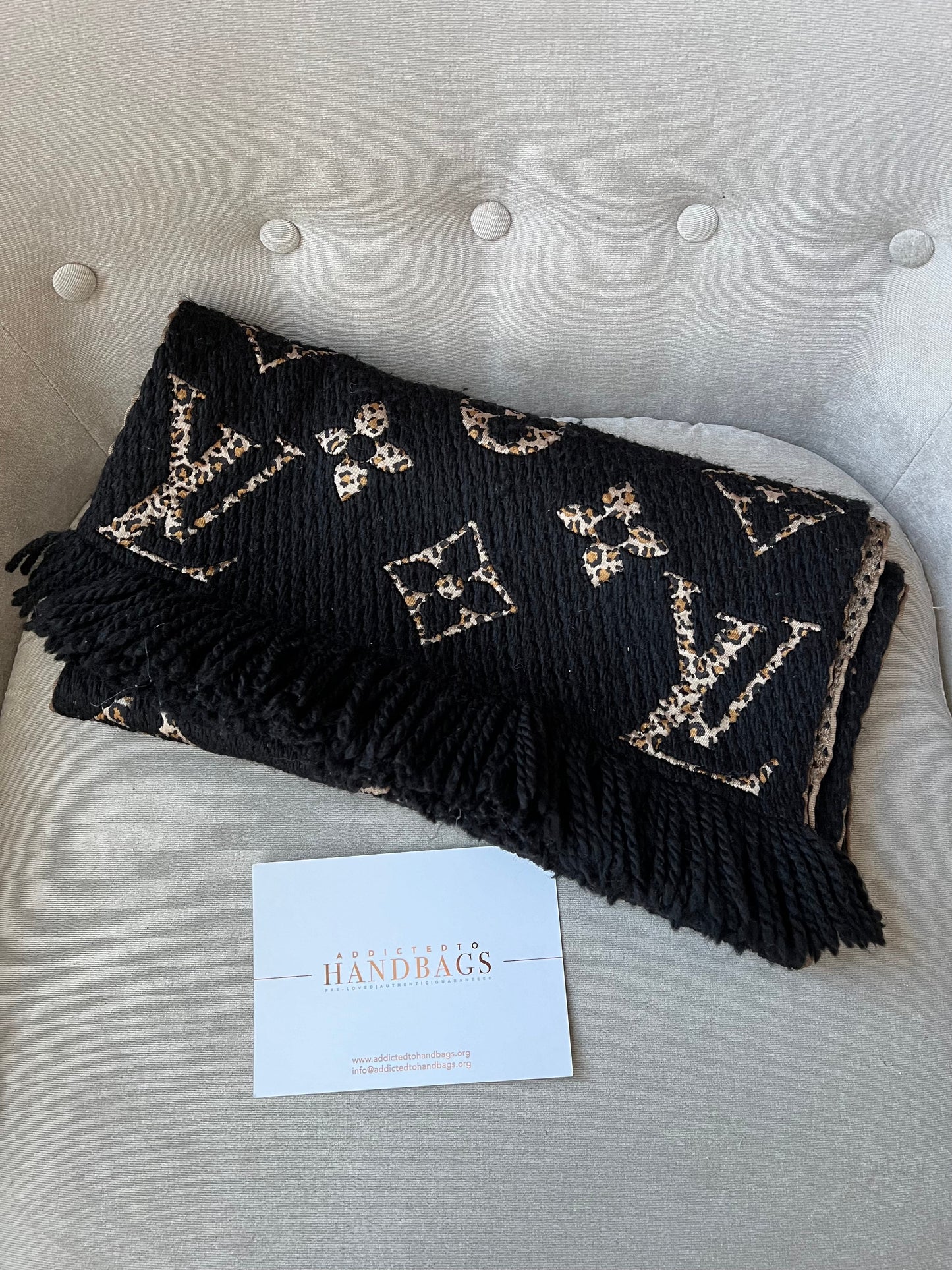 Louis Vuitton Giant Jungle Logomania Black and Gold (RRP £485)