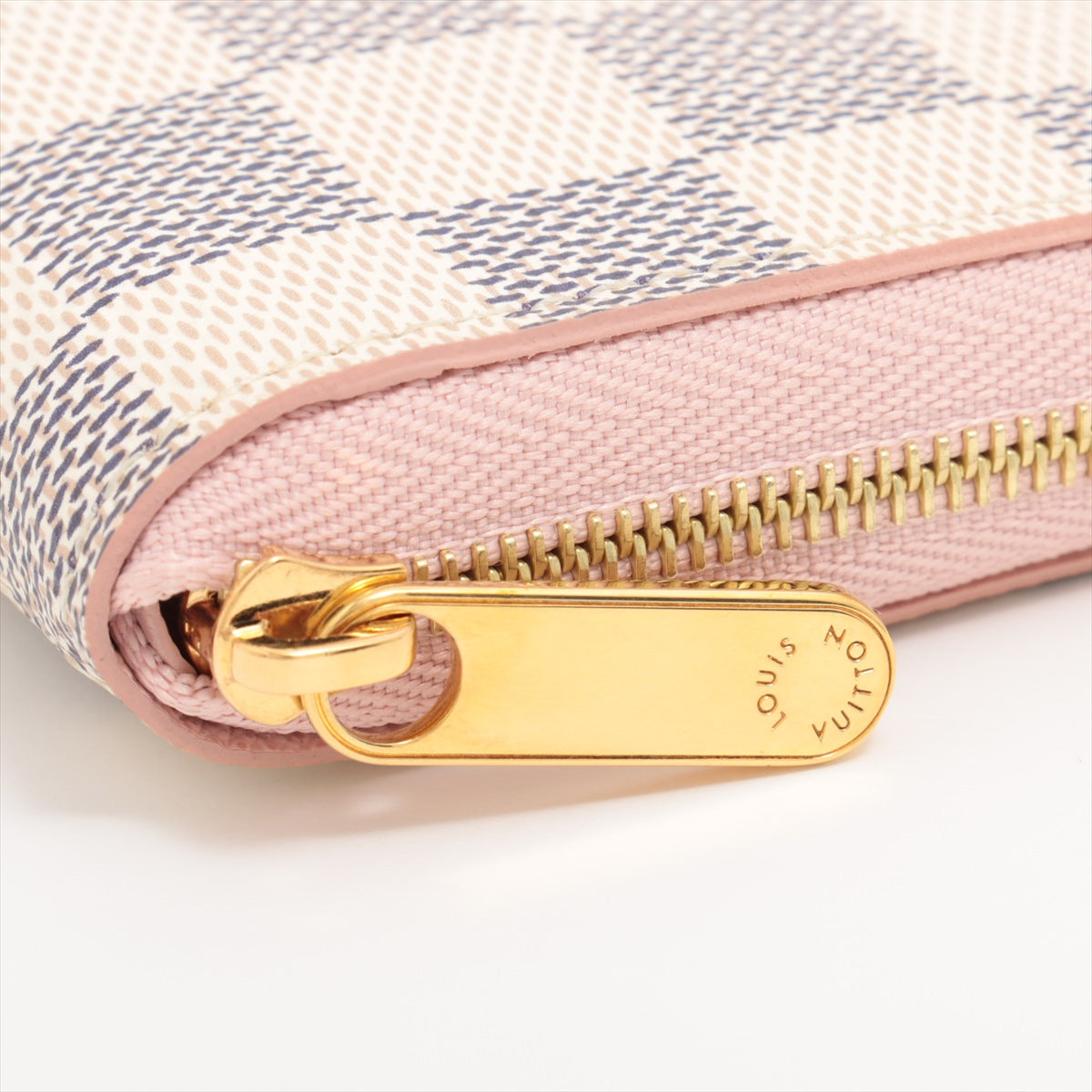 Louis Vuitton Damier Azur Zippyr Coin Pass N60229 Rose Barreline Coin Case  Reaction