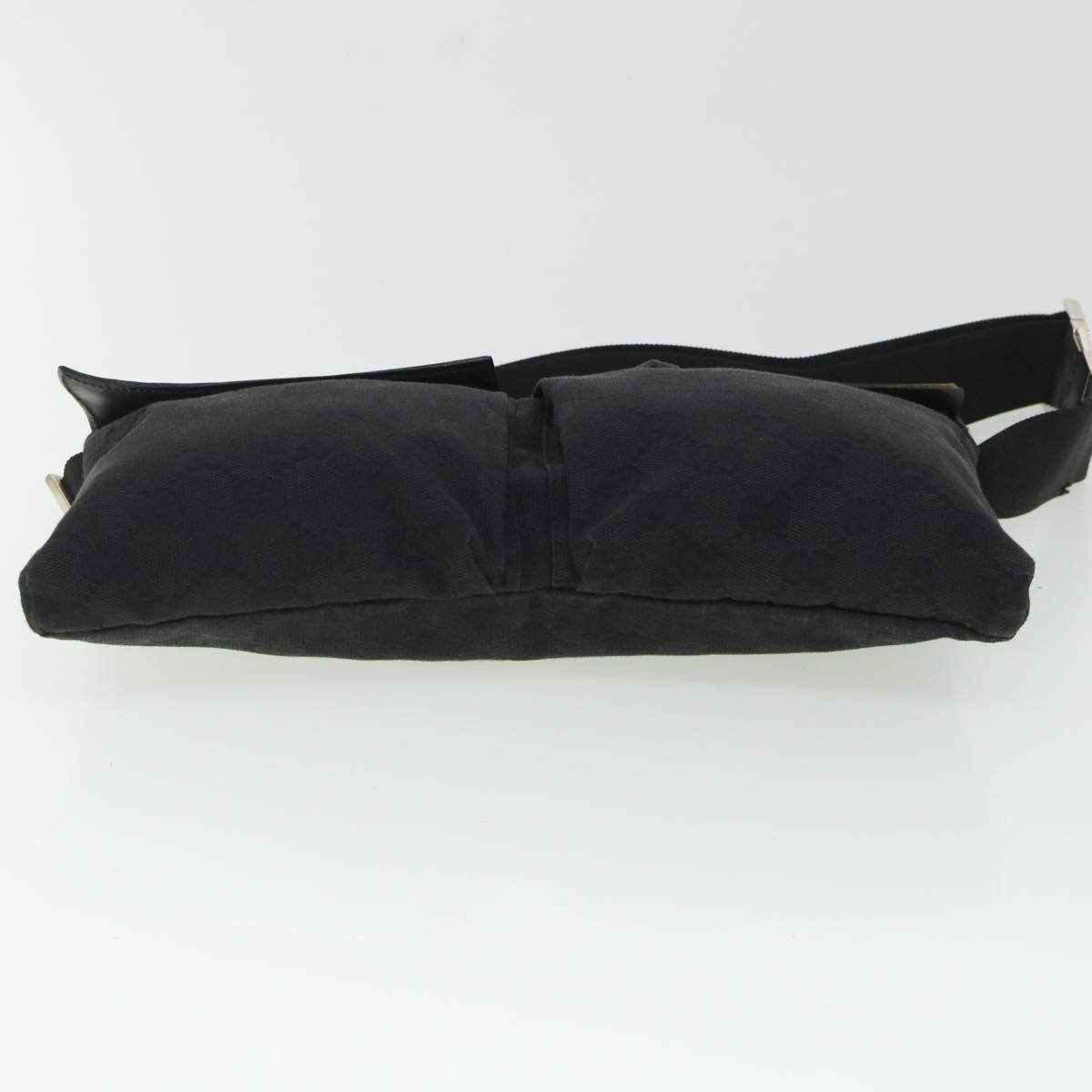 Gucci Gg Canvas  Canvas Shoulder Bag ()