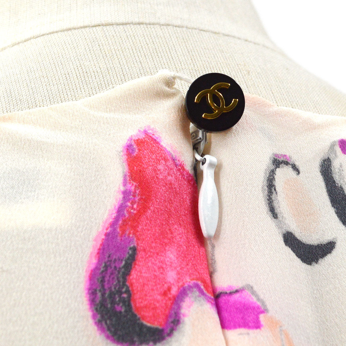 Luxury Chanel 1995 Coco sleeveless silk dress
