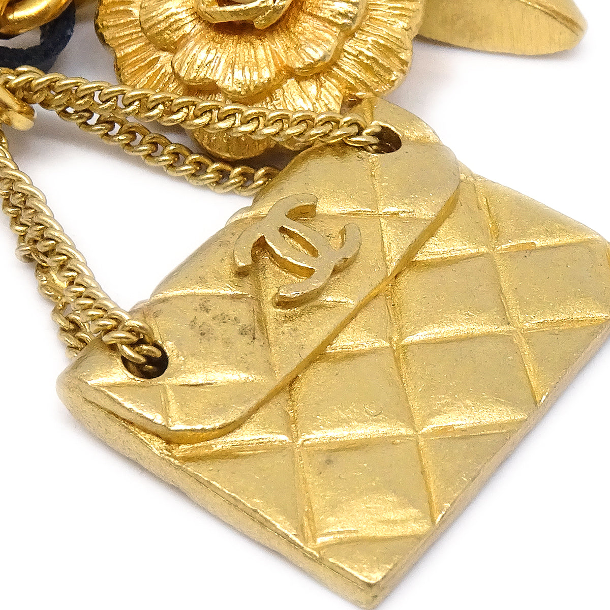Luxury Chanel 1995 Icon Charm Chain Bracelet
