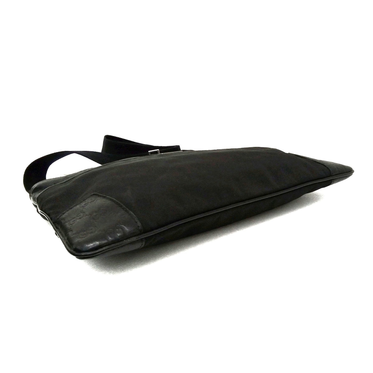Luxury Gucci Trending 2025 Shimmer Line  Synthetic Shoulder Bag ()