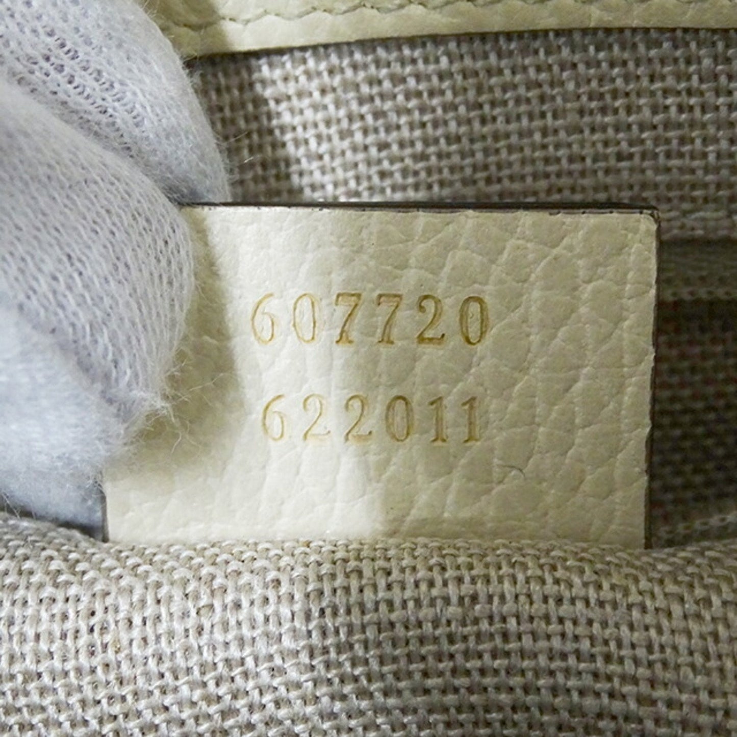 Gucci Interlocking G  Leather Shoulder Bag ()